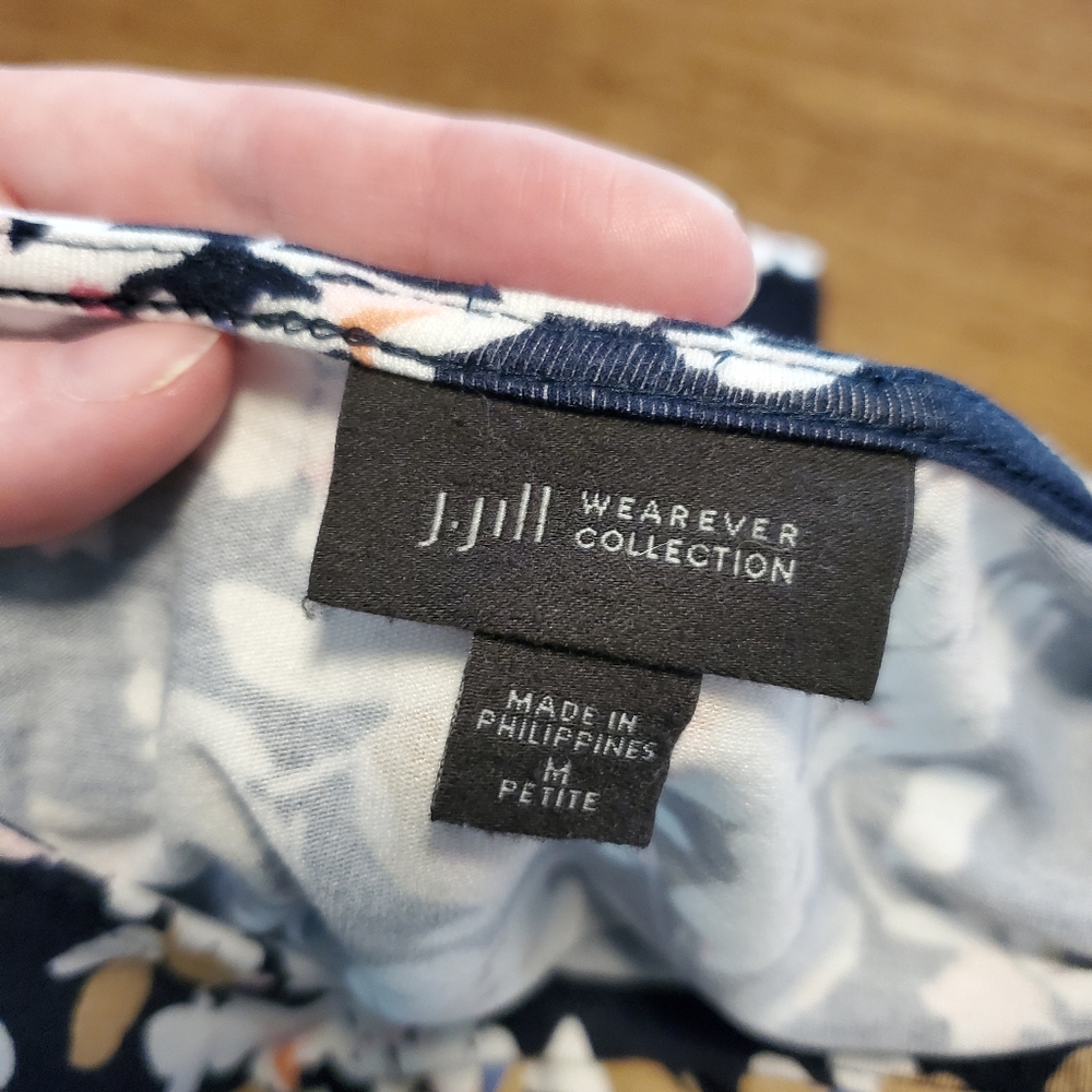 J. Jill Medium Petite Navy Floral Casual Blouse Top - Picture 7 of 14